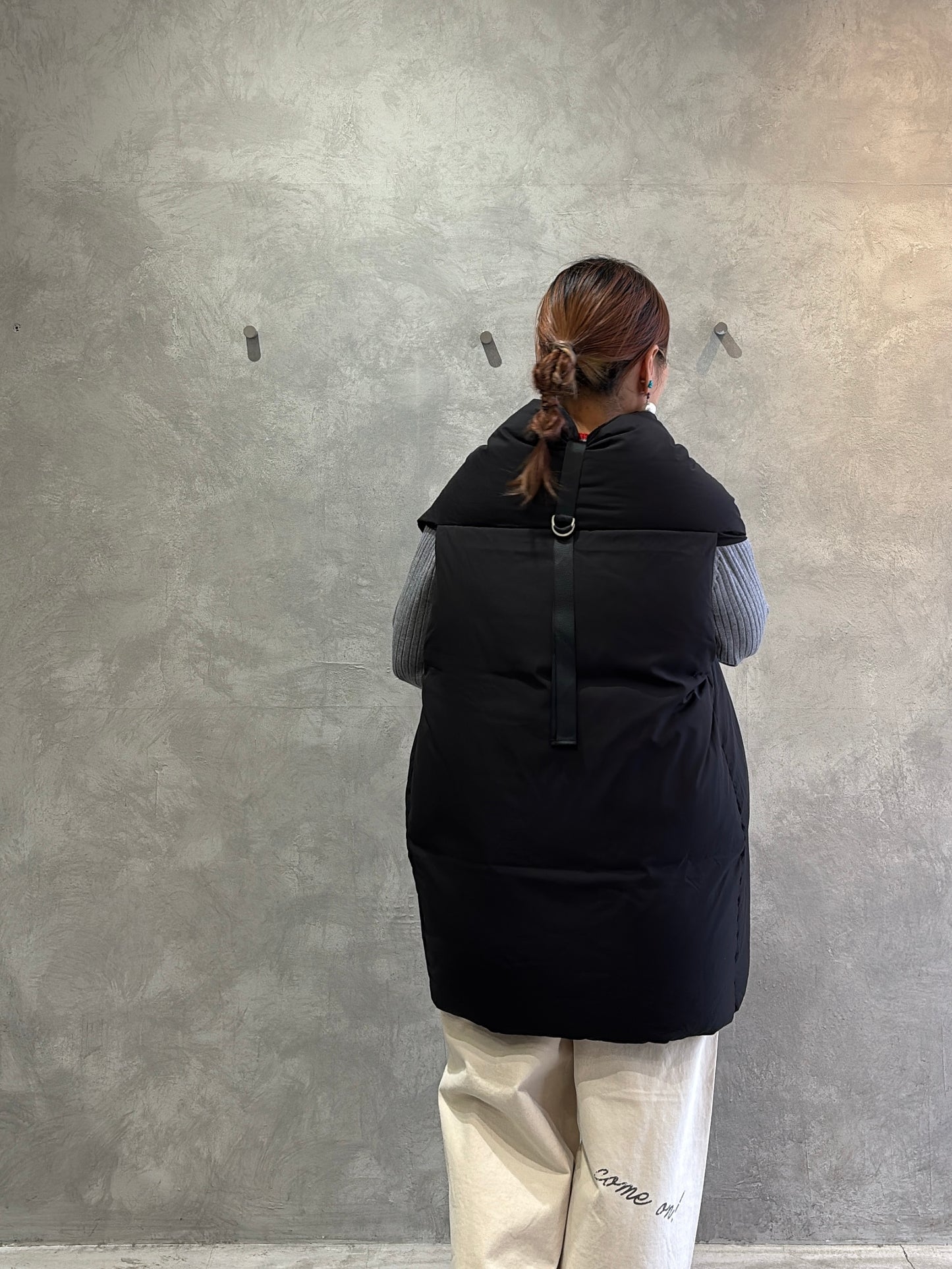 ストールライクダウンベスト/CYAN TOKYO