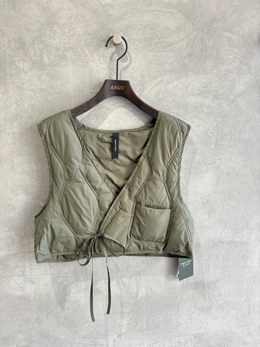 キルティングジレ/Dignite collier