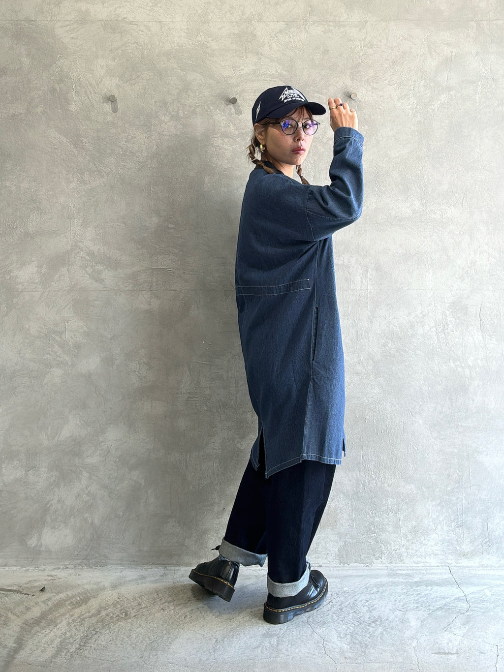 ロングデニムシャツ