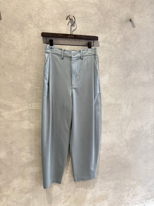 ANNA KERRY カーブパンツ