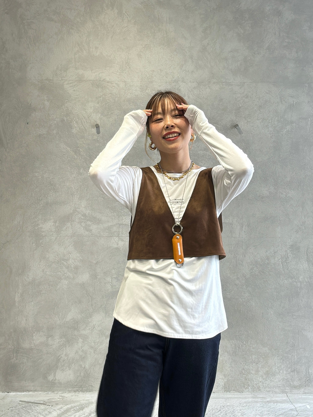 ロゴさらさらロンT／Anna Kerry