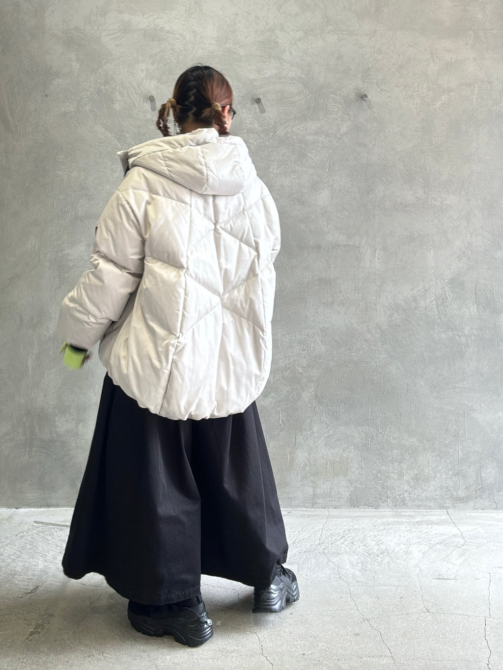 コクーンダウンジャケット／ayane