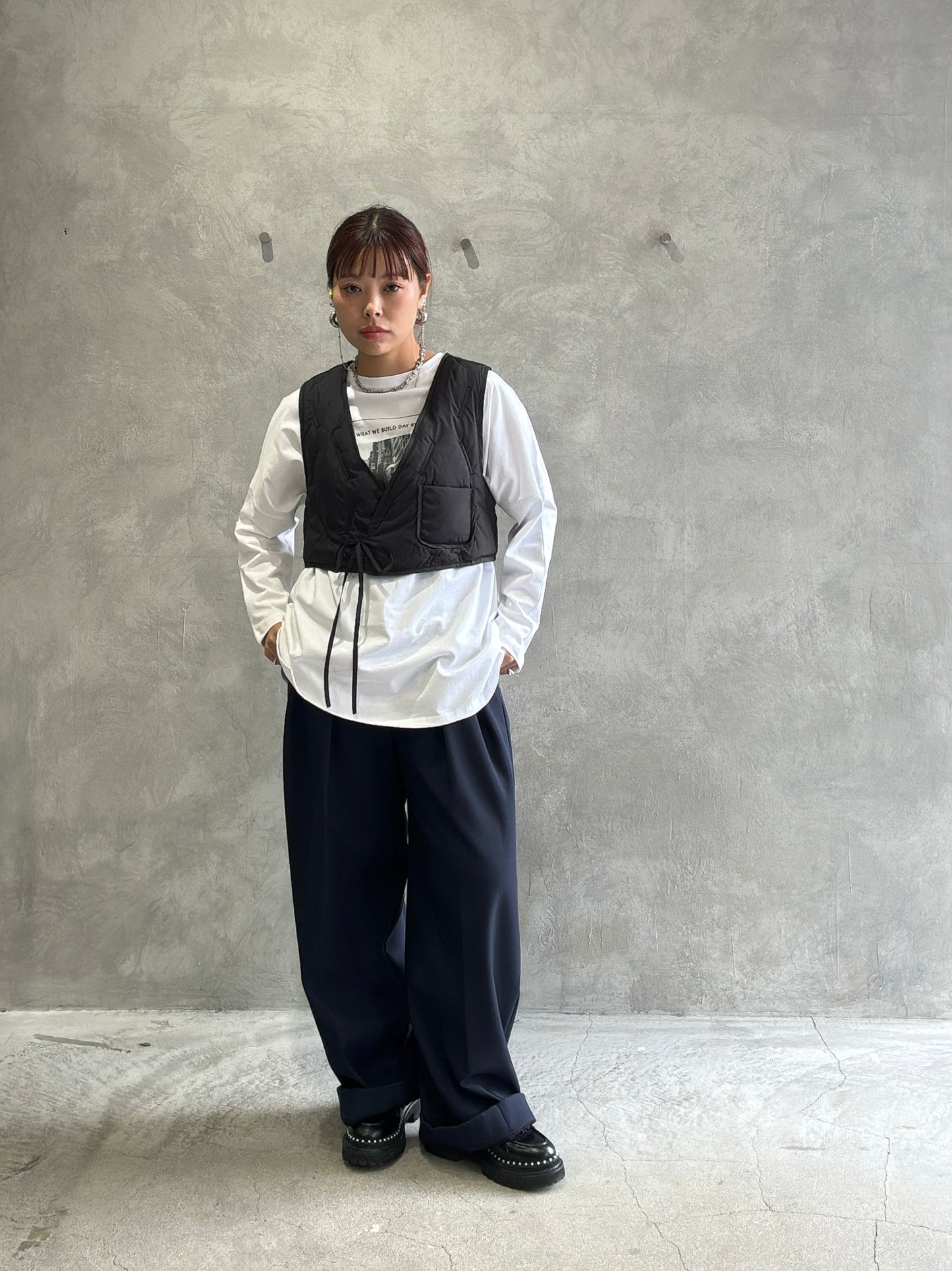 裏起毛タックワイドパンツ／Dignite collier