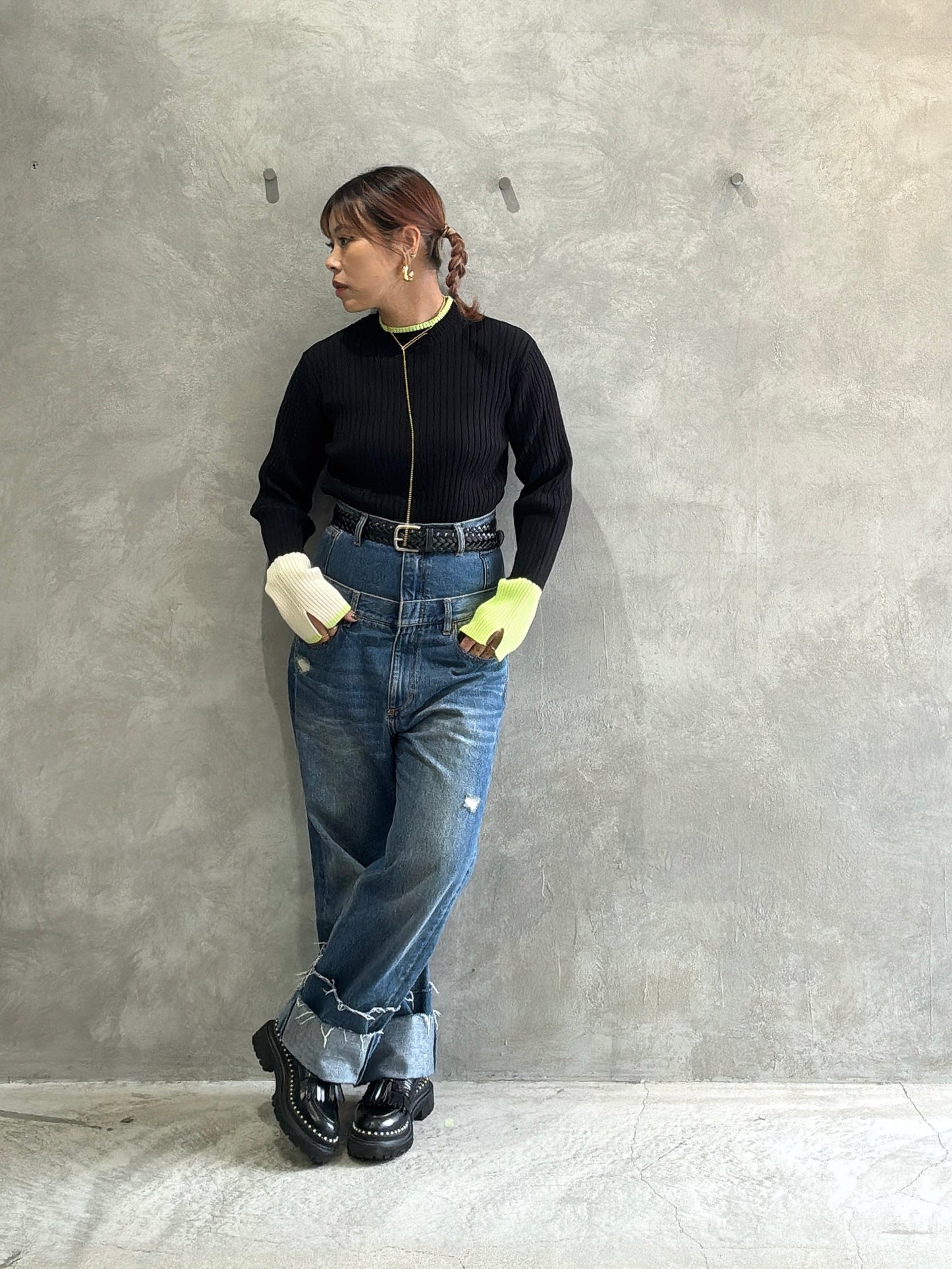 【再入荷】3カラー配色リブニット／LHELBIE