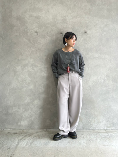 ロゴプリントロンT／Anna Kerry