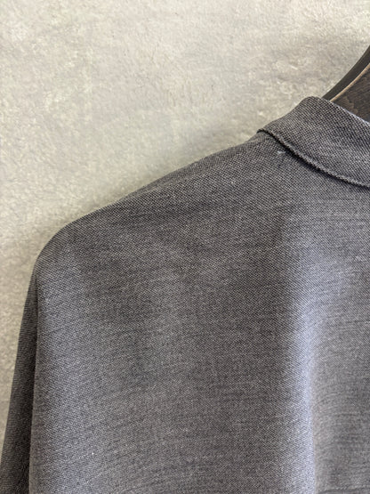 ラウンドステッチサーキュラシャツ／CYAN tokyo