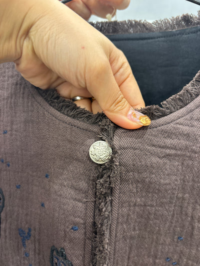 受付終了【予約⚡︎販売】刺繍ショート丈ベスト／#8643703／LE MÉLANGE／2026 AW #1