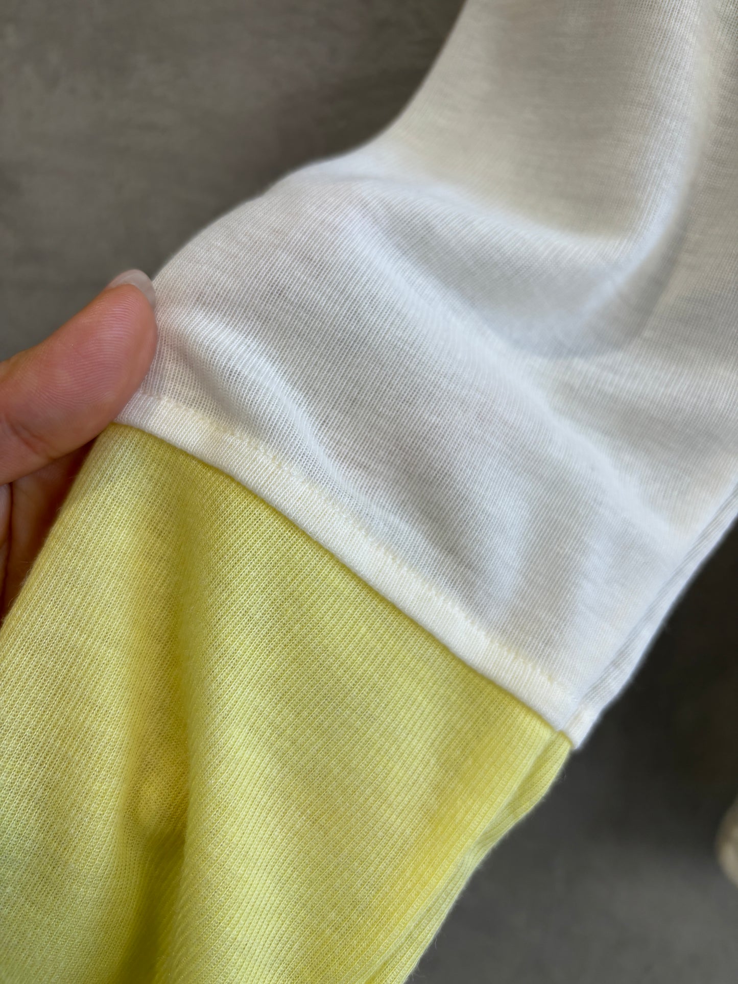 バイカラーインナーニット／LHELBIE