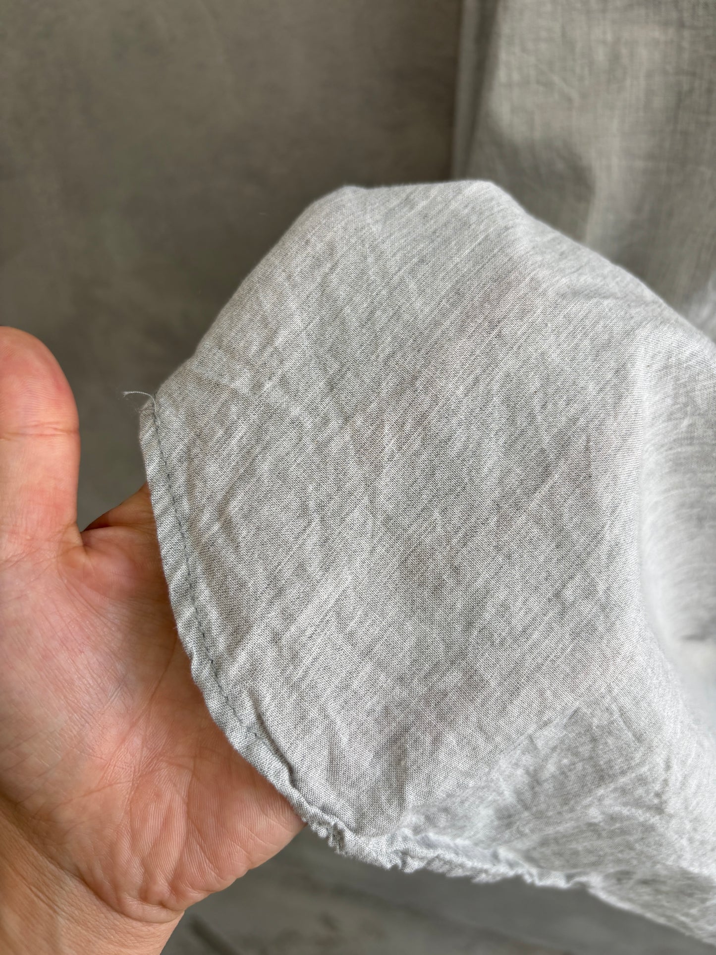 フリルブラウス／vent blanc