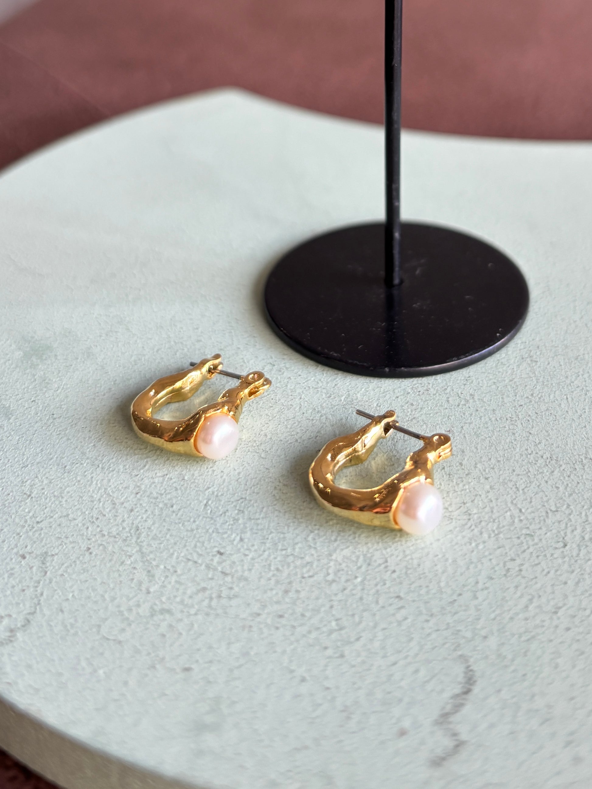 【予約販売】ニュアンスメタルパールピアス