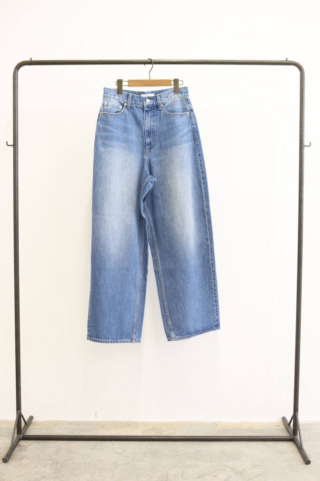 受付終了【予約販売】デニムパンツ／8613502／LE MÉLANGE