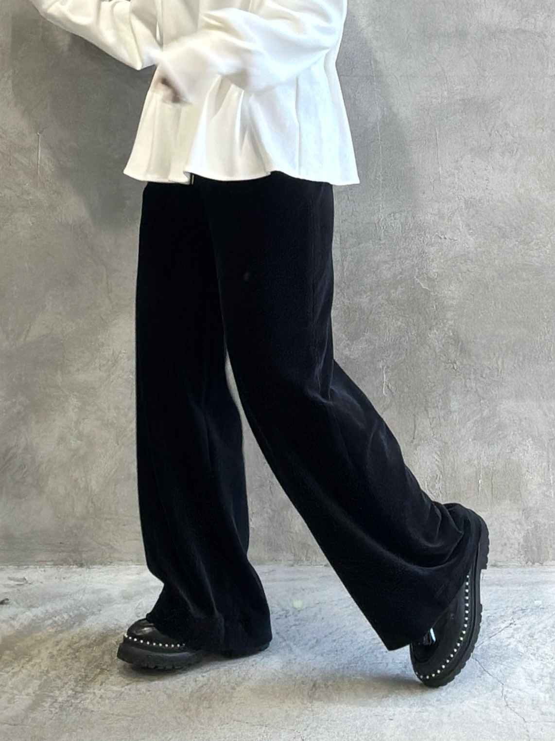 コーデュロイジャージーセミワイドパンツ／trois