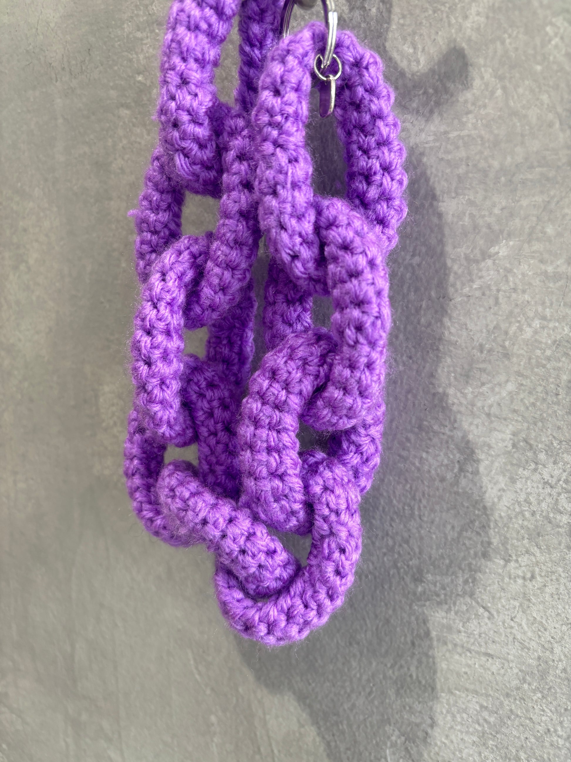 【予約販売】ニットチェーンチャーム／ampersand