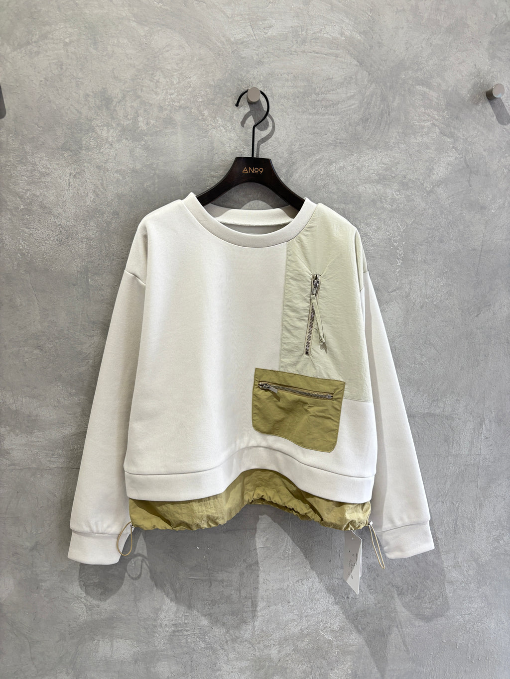 ナイロンドッキングスウェット