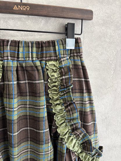 タータンチェックスカート／MIA ASTERISM