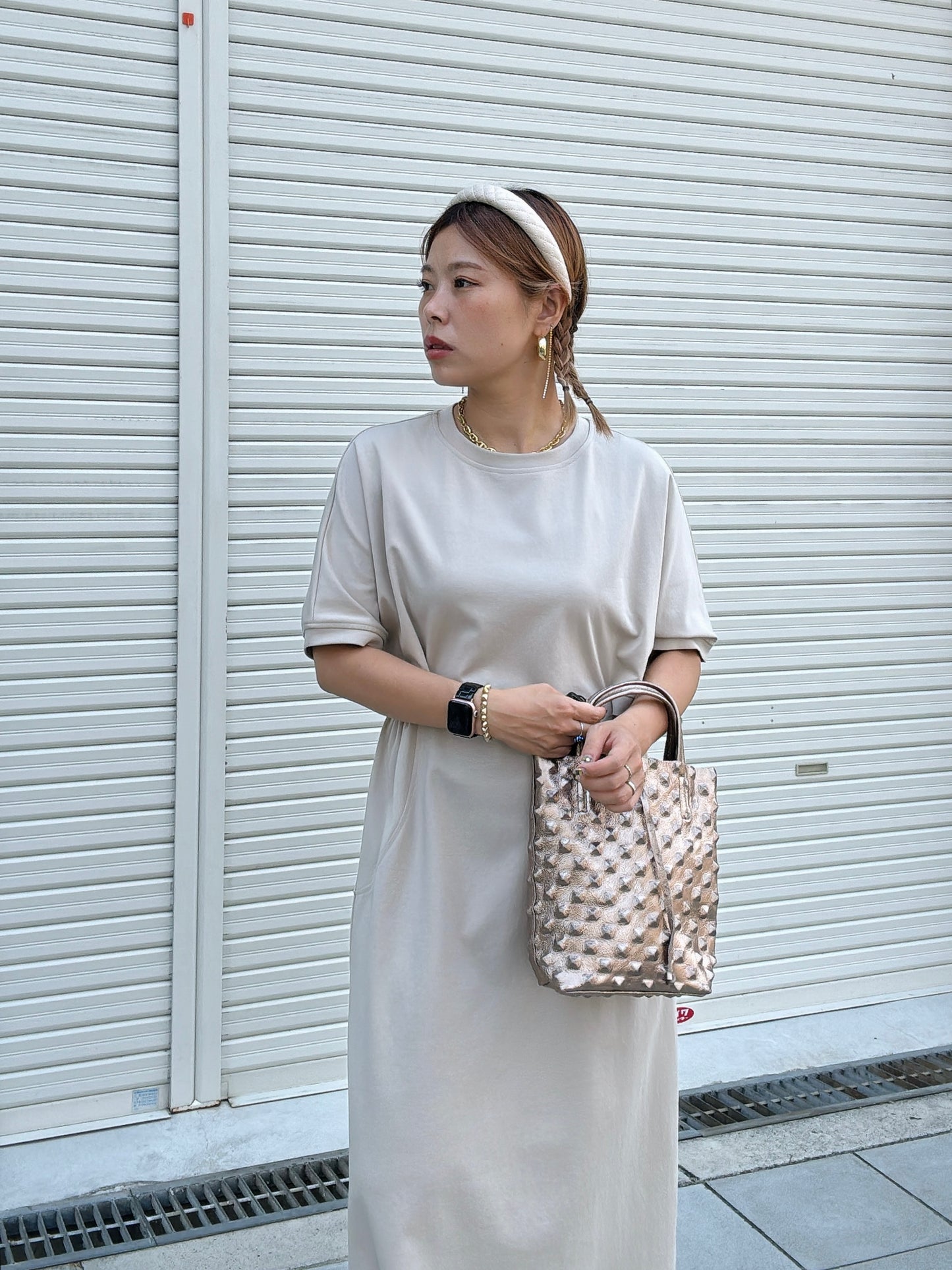 スタッズエンボスバッグ／イタリア・フィレンチェのレザーバッグ