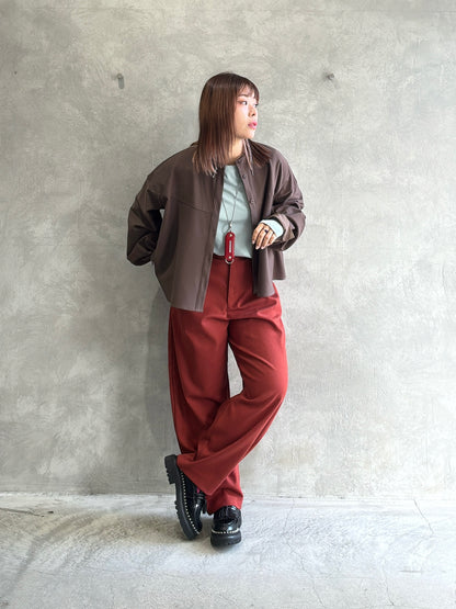 タックカーブパンツ／ANNA  KERRY