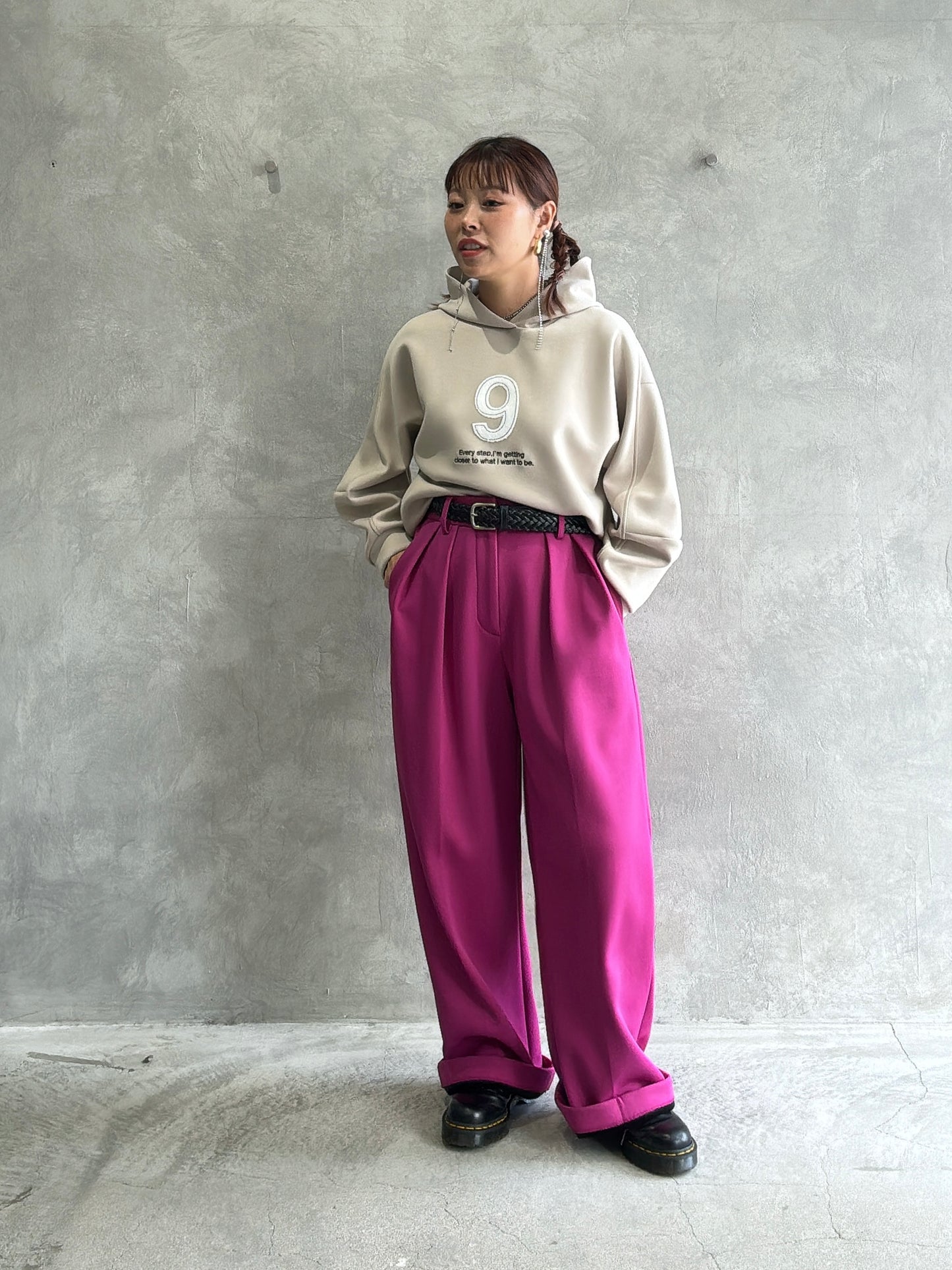 裏起毛タックワイドパンツ／Dignite collier