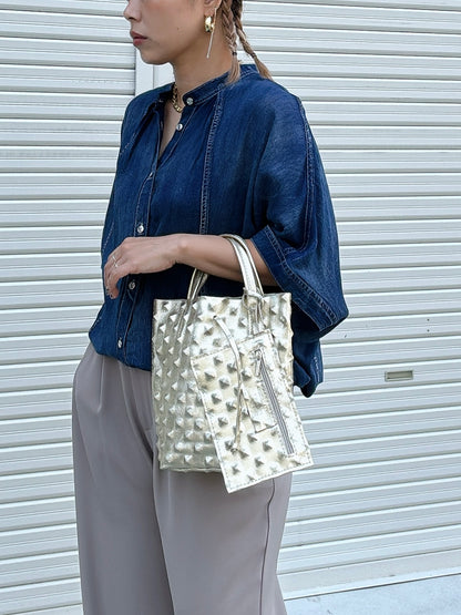 スタッズエンボスバッグ／イタリア・フィレンチェのレザーバッグ