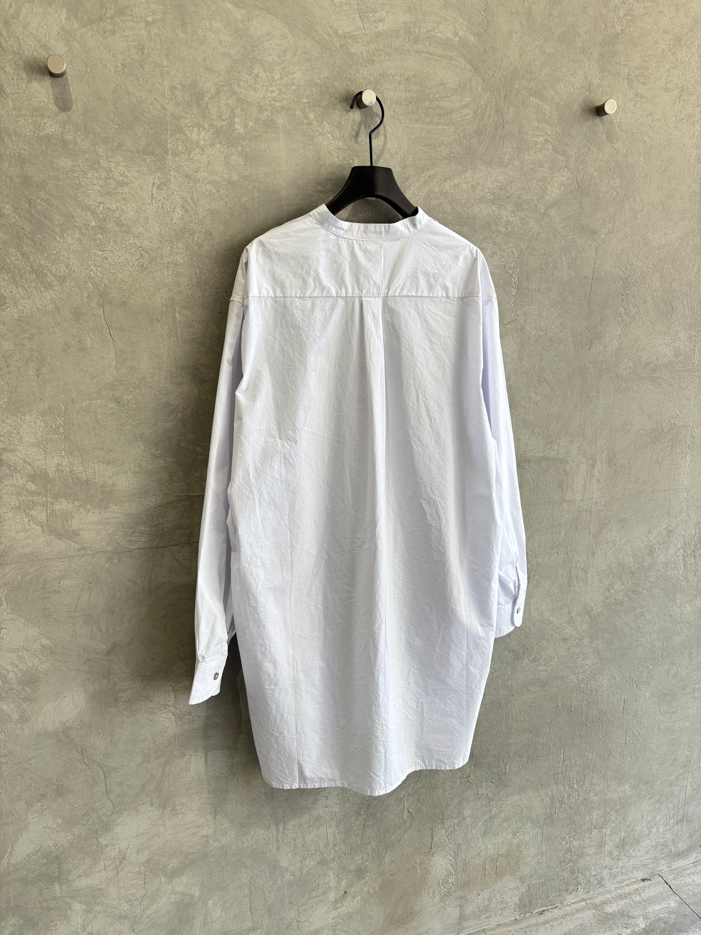 ノーカラーロングシャツ／VENT BLANC