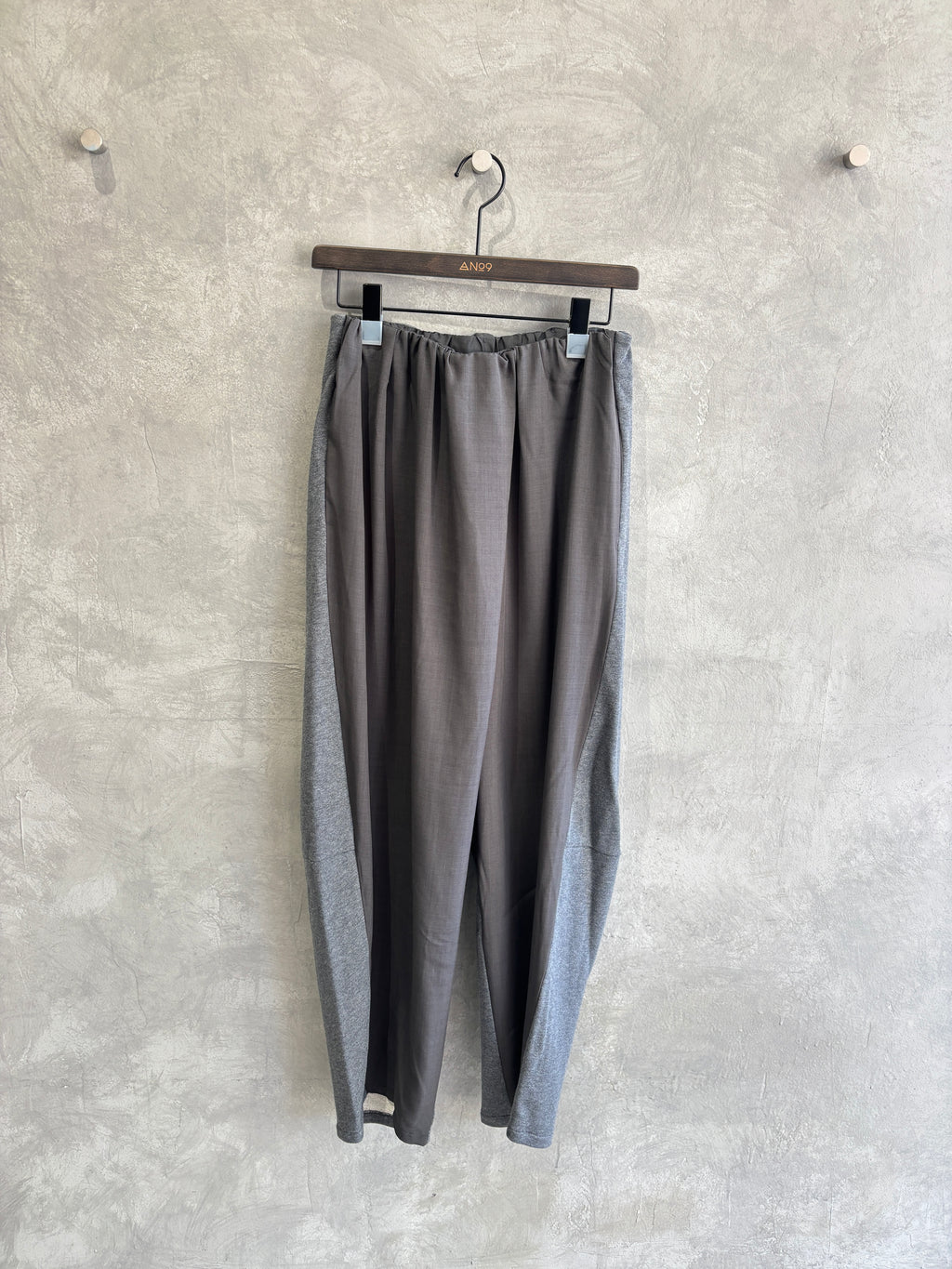 コンビネーションタックパンツ／ZMT265PT505／MARECHAL TERRE