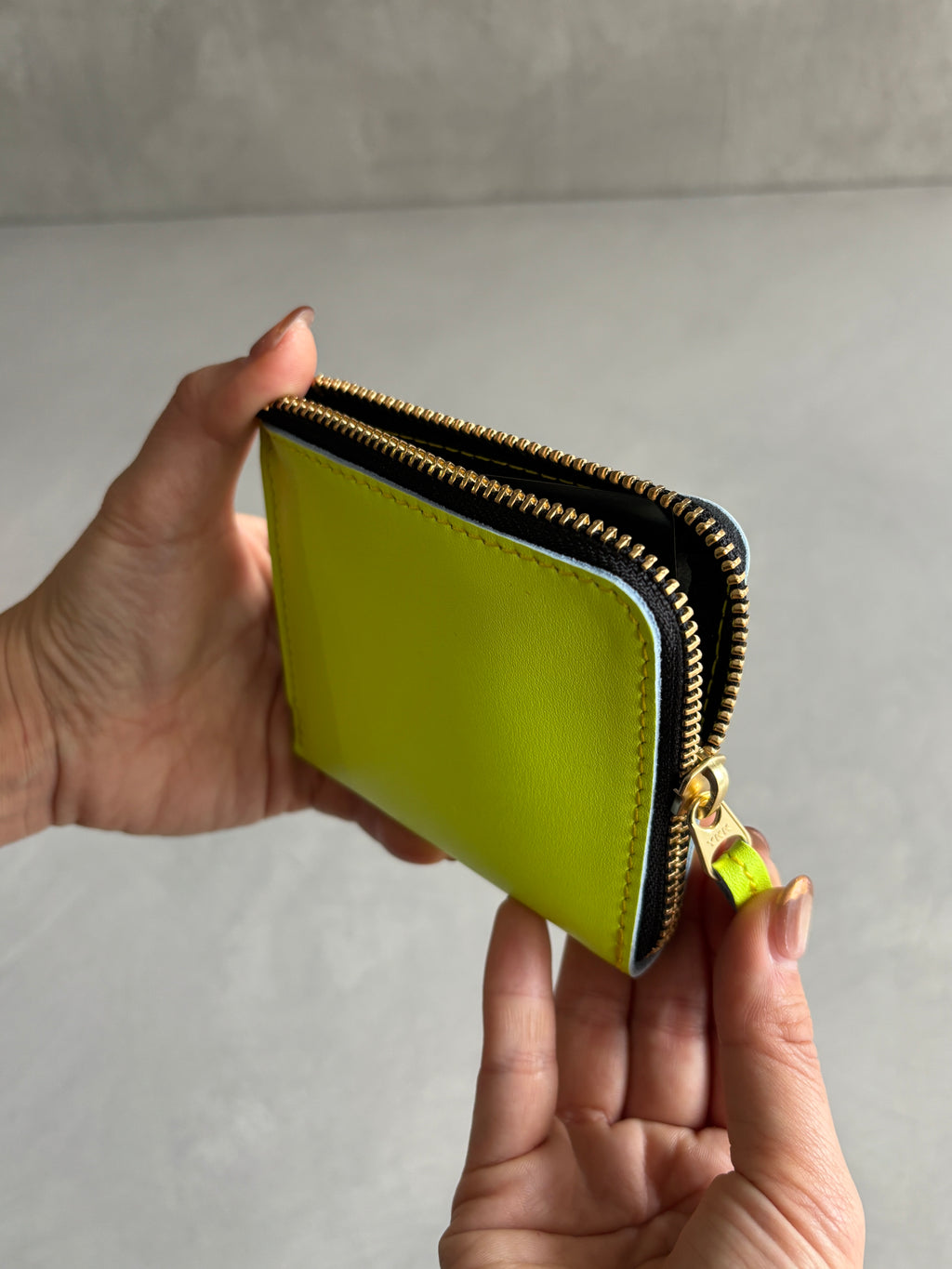 L字ジップコンパクトウォレット／KN240210