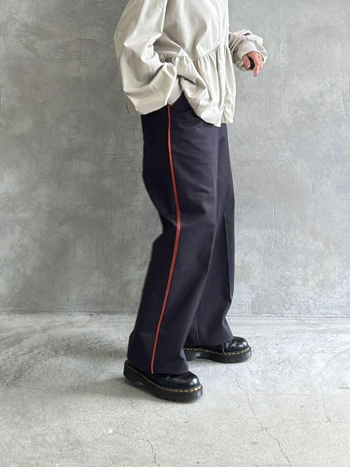ラインコットンツイルパンツ／#8643503／LE MÉLANGE／2026 AW #1