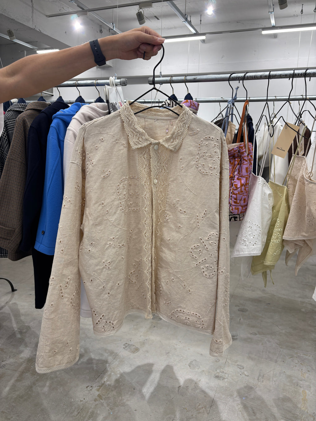 受付終了【予約⚡︎販売】カットワーク刺繍シャツ／8663201／LE MÉLANGE／2026 AW #2
