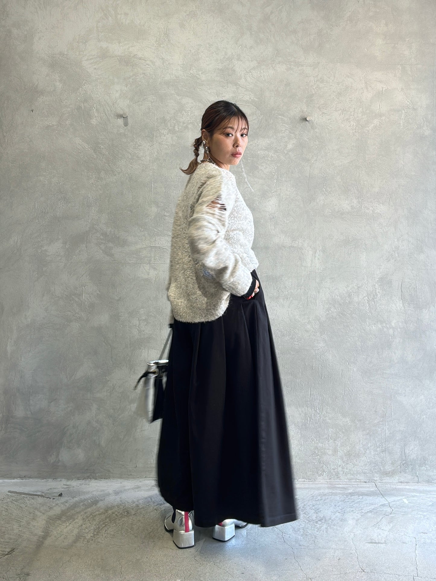 ループヤーンダメージニット／HCAE