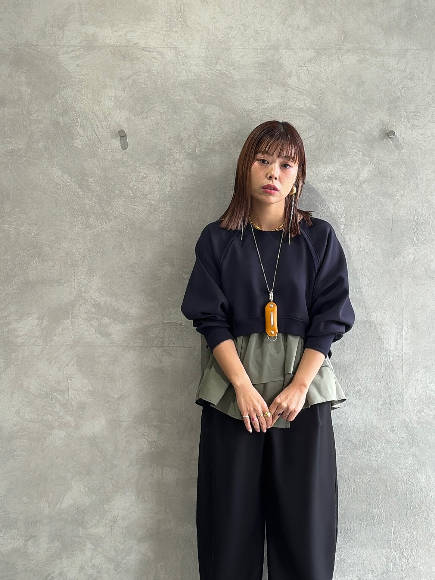 ドッキングフリルトップス／Trois