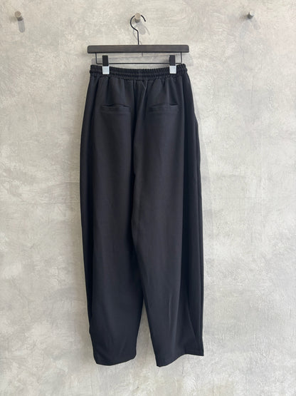 3Dポケットヘムタックワイド／CYAN tokyo