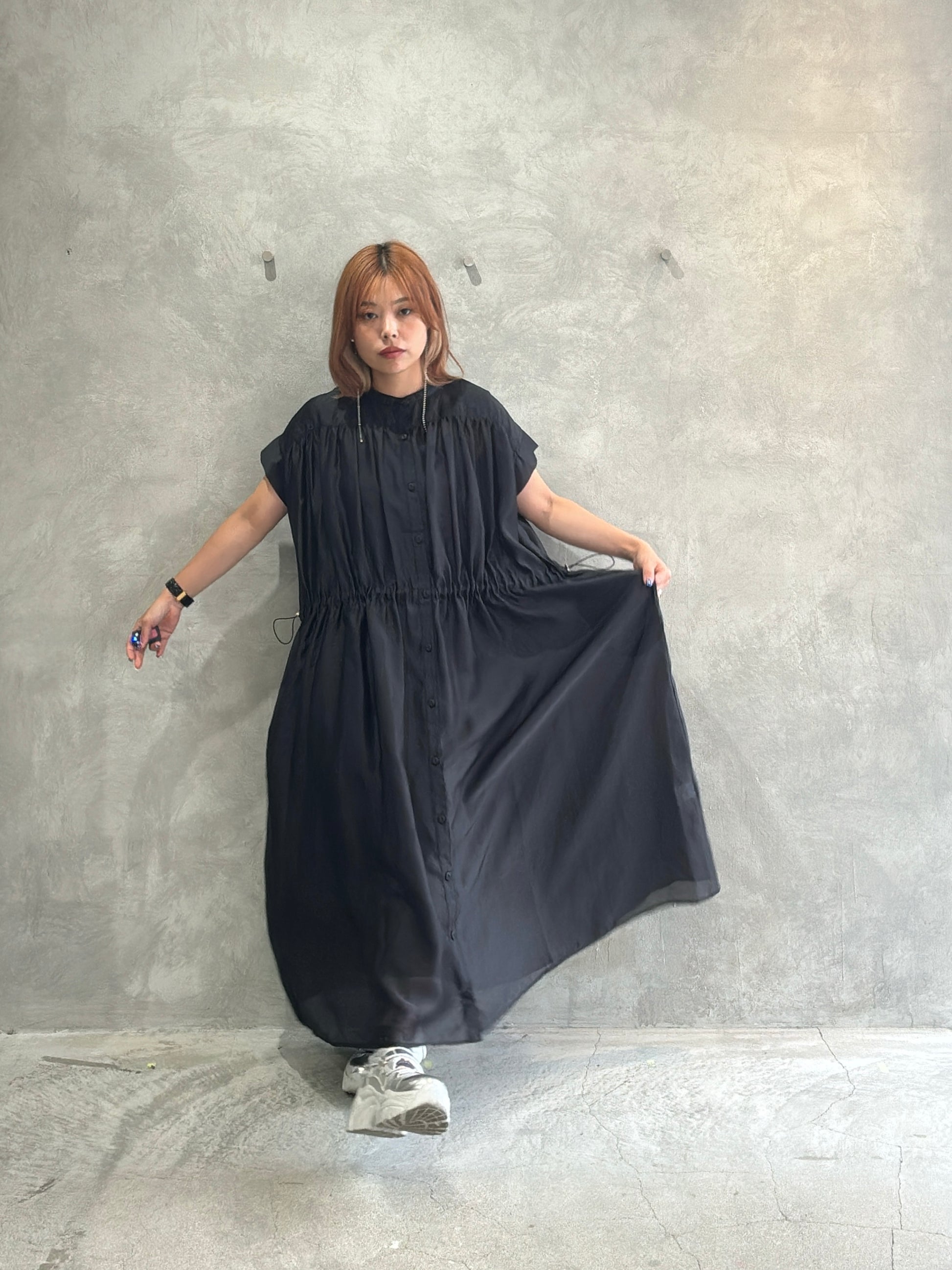 バンドカラーワンピ／Anna Kerry／MNMS