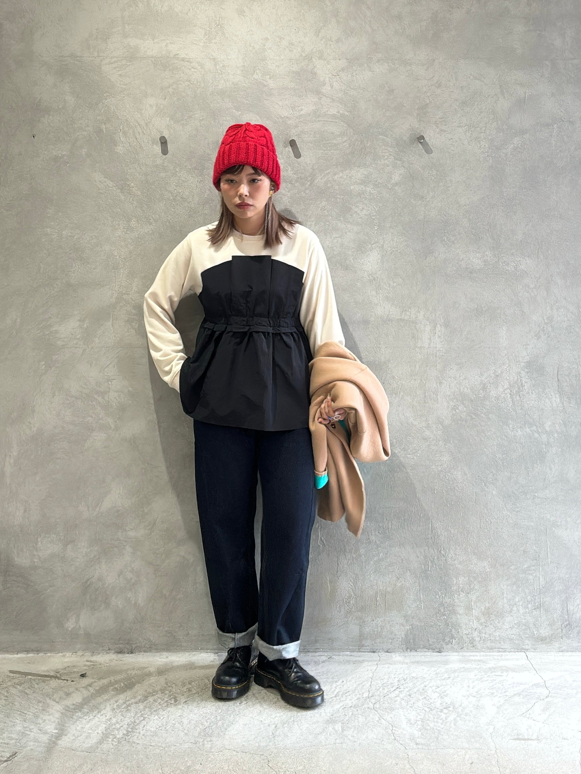 すっきり見えカーブデニムパンツ／No.9-the Nines-