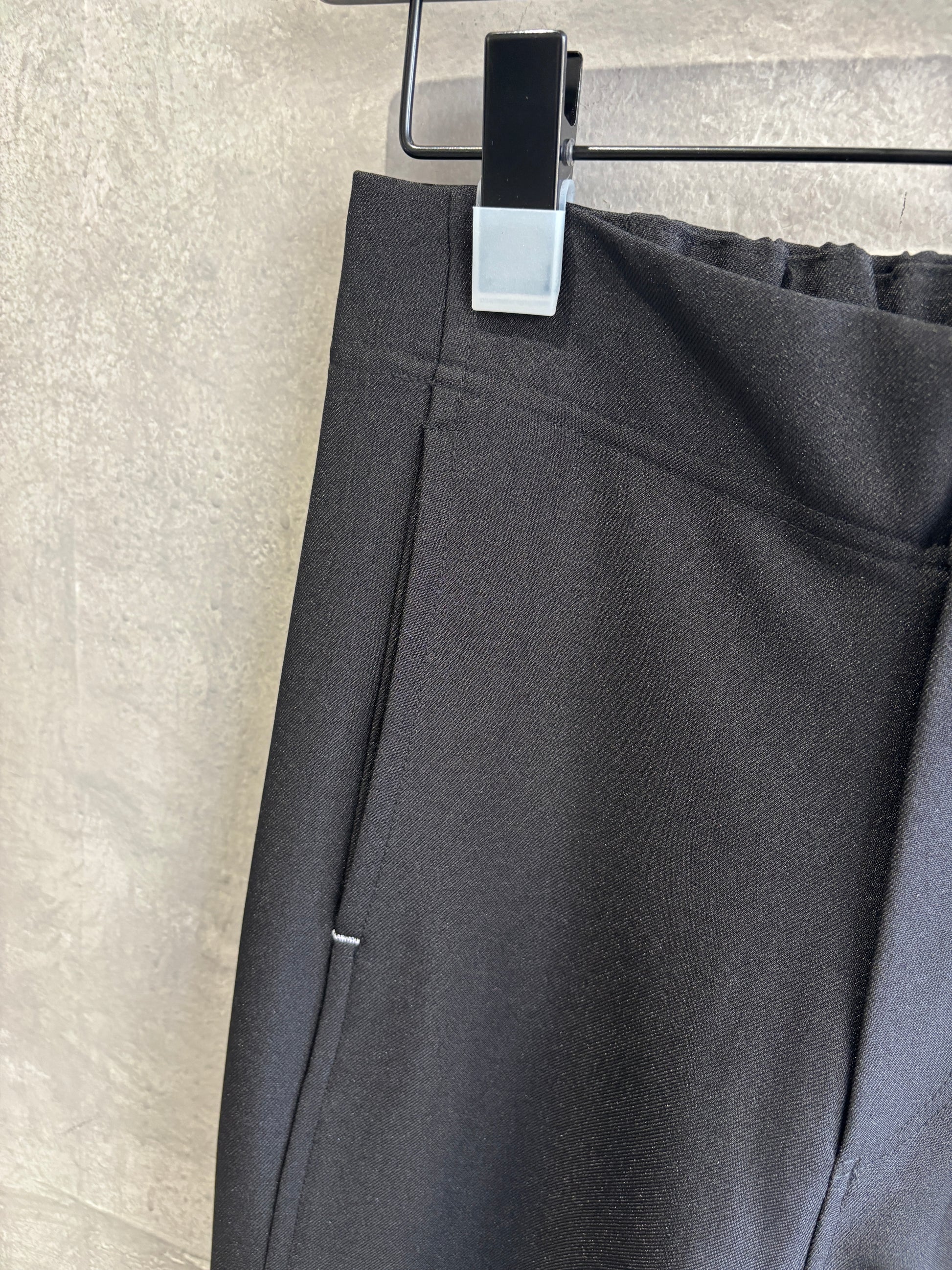 スリムカーブカラーパンツ／No.9-the Nines-