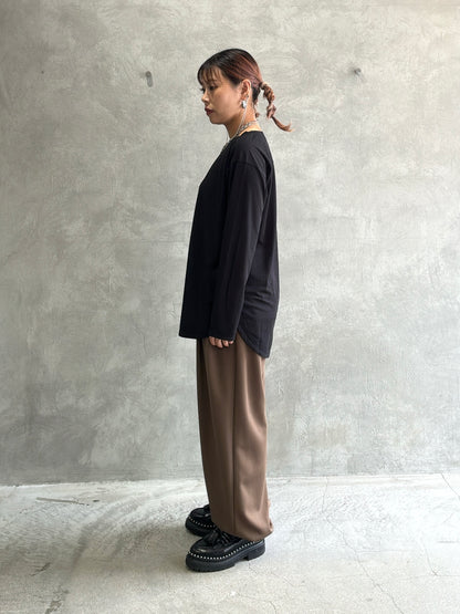 ルーズシアーロンT／Anna  Kerry