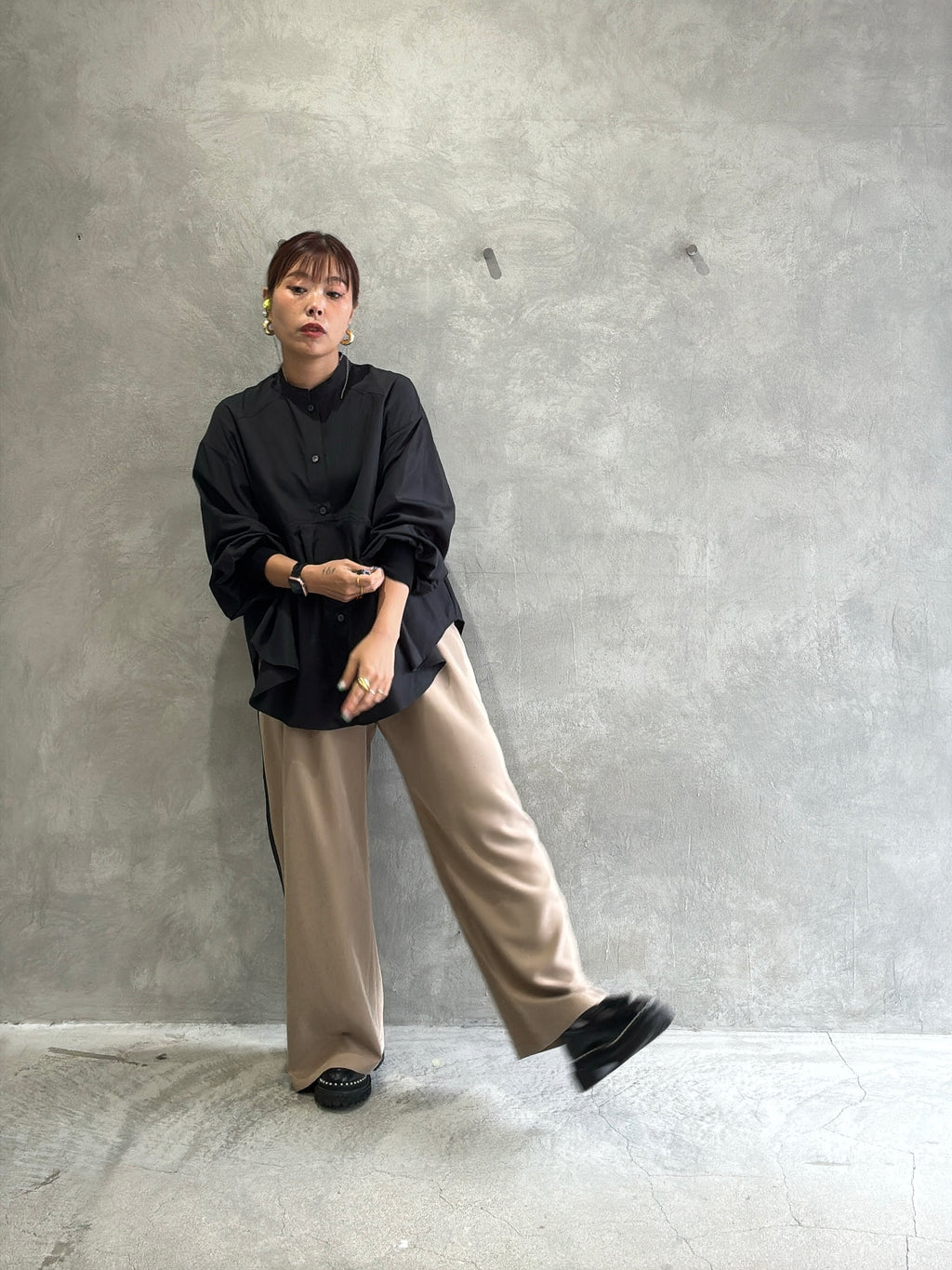 タックフレアーブラウス／trois