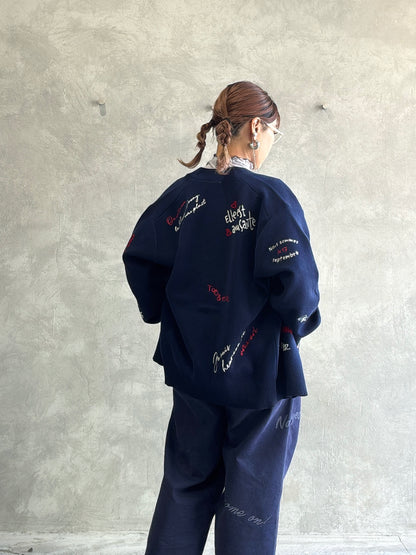 刺繍ロゴニットカーディガン／LHELBIE