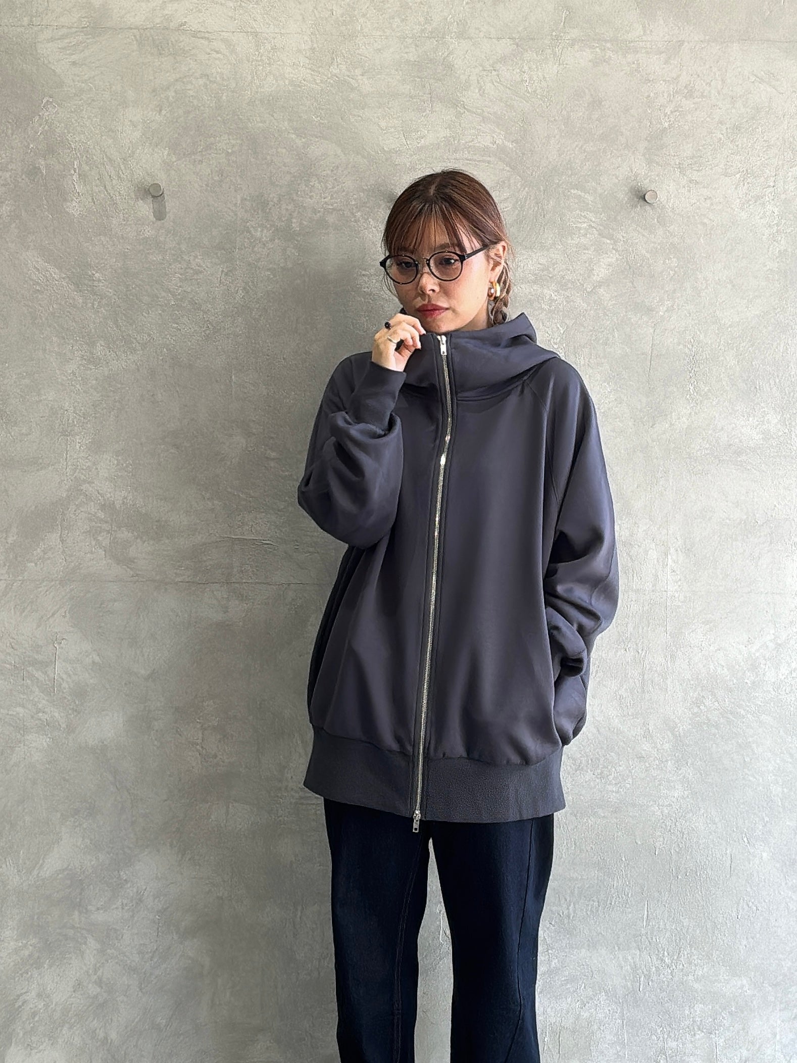 ジップアップロングパーカー