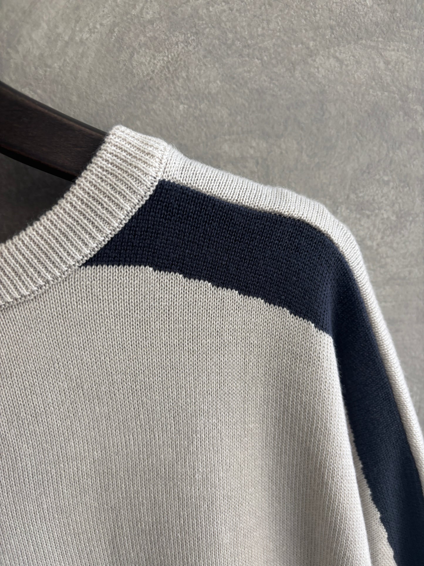 配色ドルマンニット