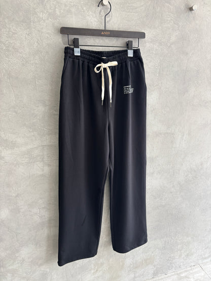 トラックパンツ／Anna Kerry