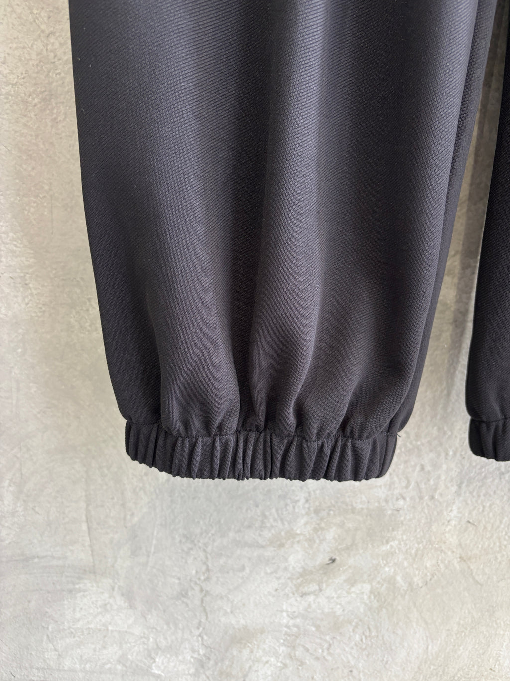 【再入荷】タックポケットジャージジョガーパンツ／CYAN TOKYO