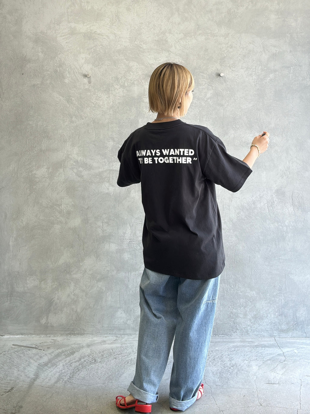 受付終了【予約販売】men'sサイズ／"g"フロッキープリントTシャツ／ING