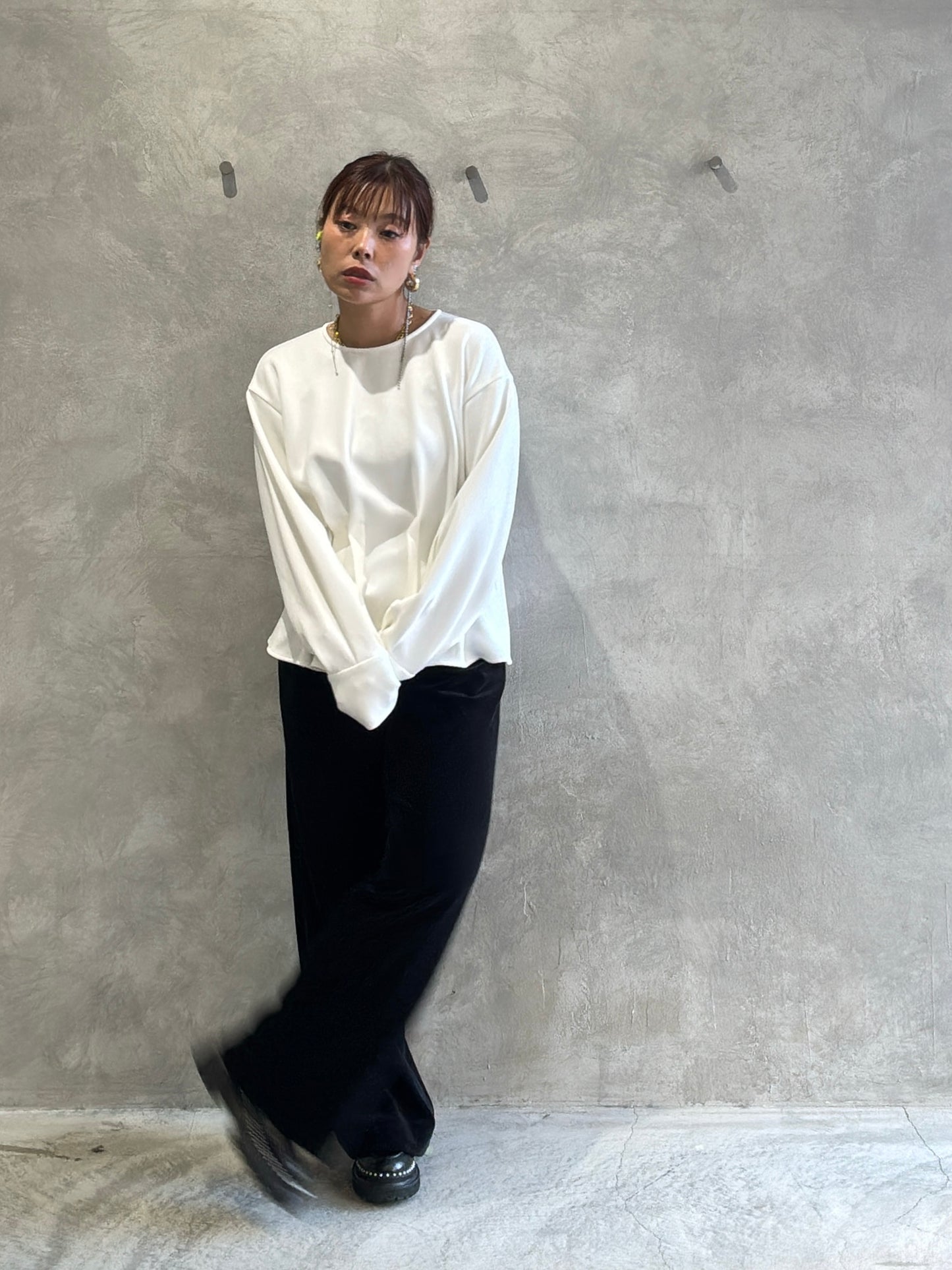 コーデュロイジャージーセミワイドパンツ／trois