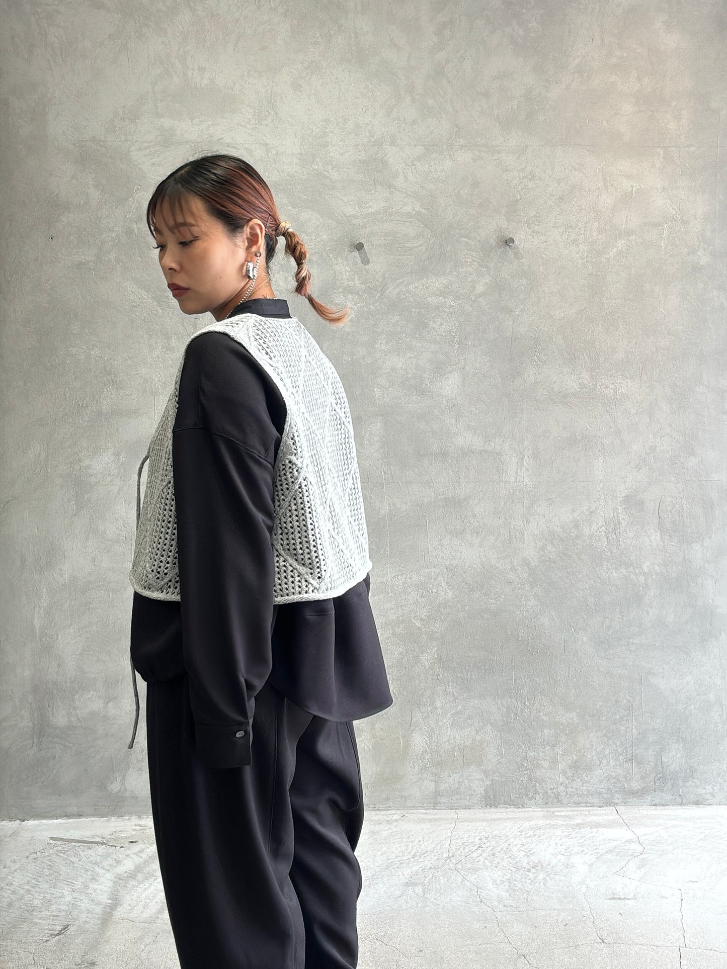 透かしアーガイルニットベスト／CYAN tokyo