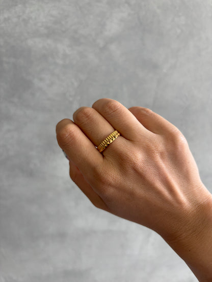 コインエッジリング