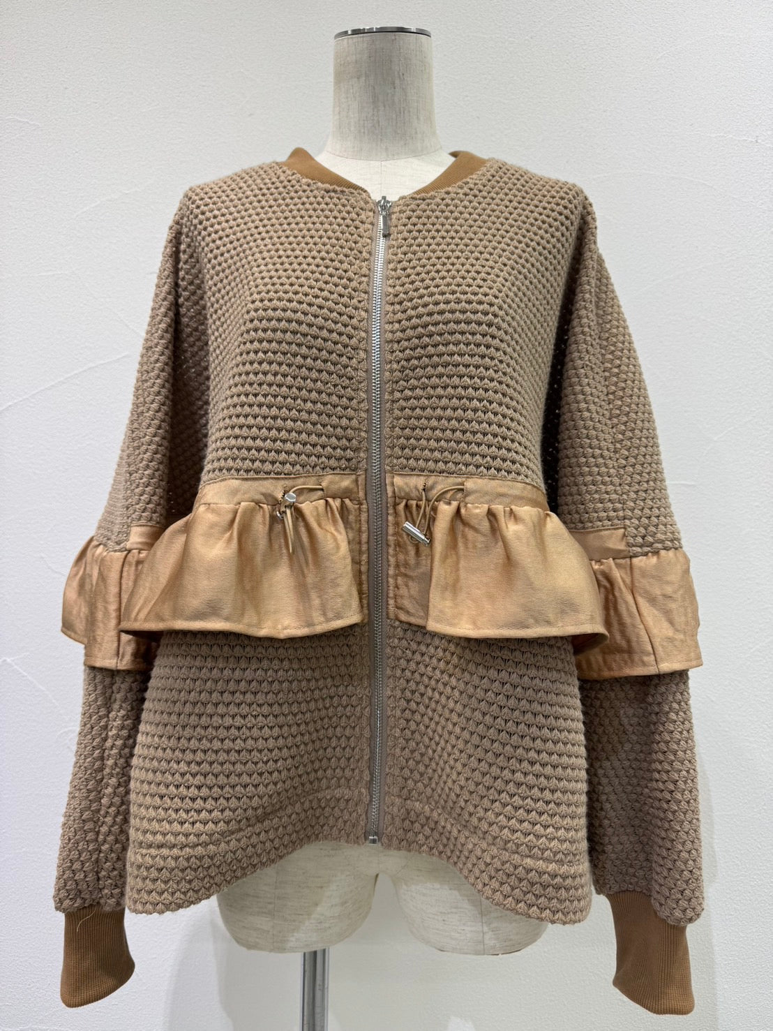 【予約⚡︎販売】BIGワッフルフリルブルゾン／604503／CYAN tokyo／2026 AW#1