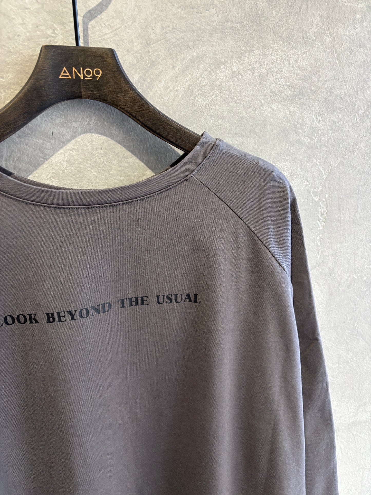 2way（ビル＆ロゴ）プリントカットソー／Dignite collier