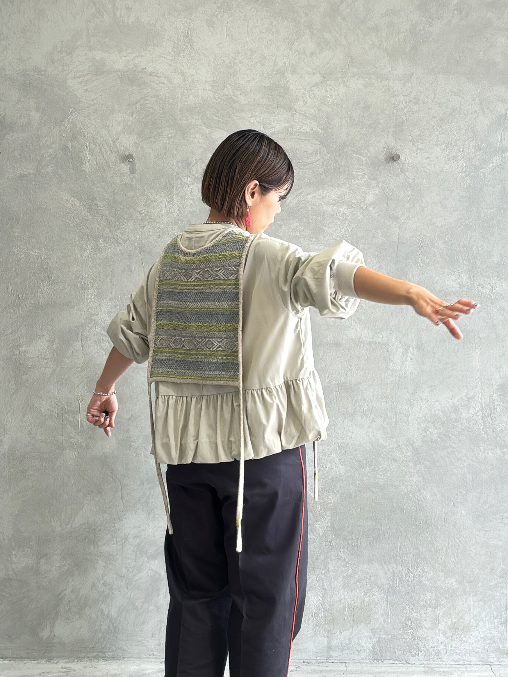 ジャガードVネックベスト／#8642701／LE MÉLANGE／2026 AW #1