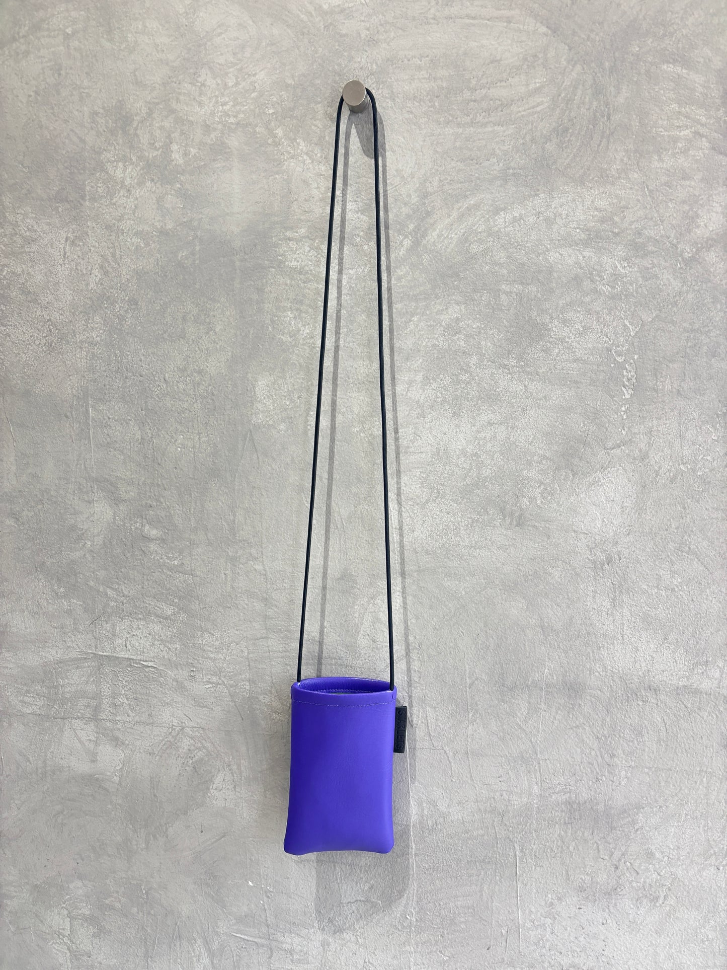 【新色追加】ネオンカラーサコッシュ／SP240214