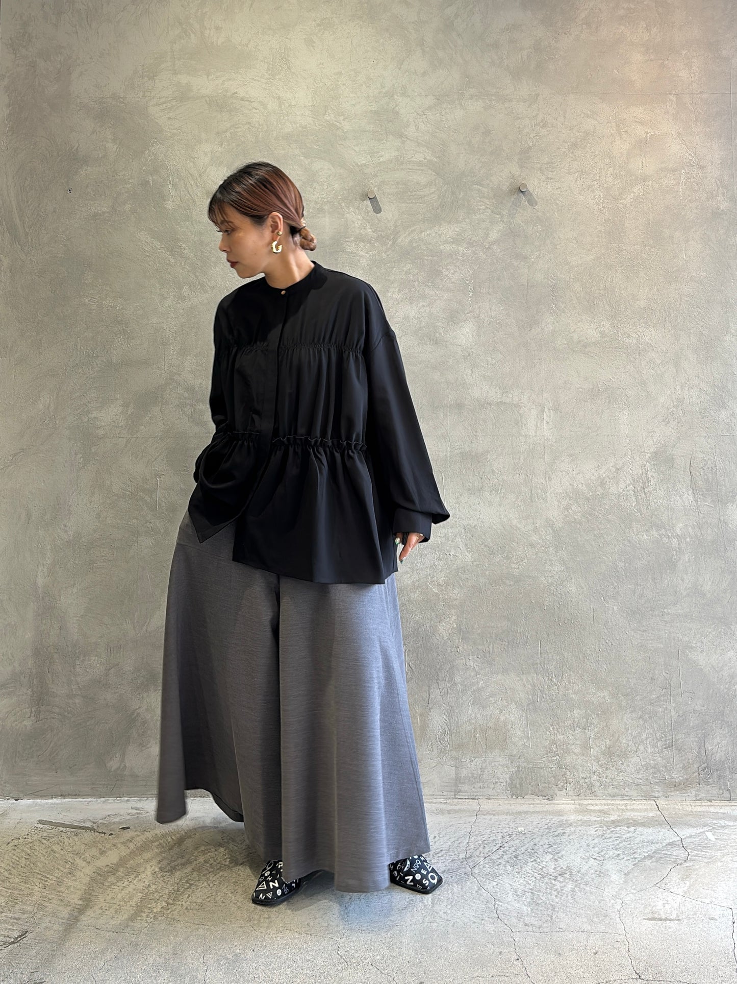 ラウンドヨークガウチョパンツ／CYAN tokyo